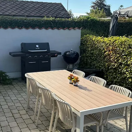 Costa Del Villa *